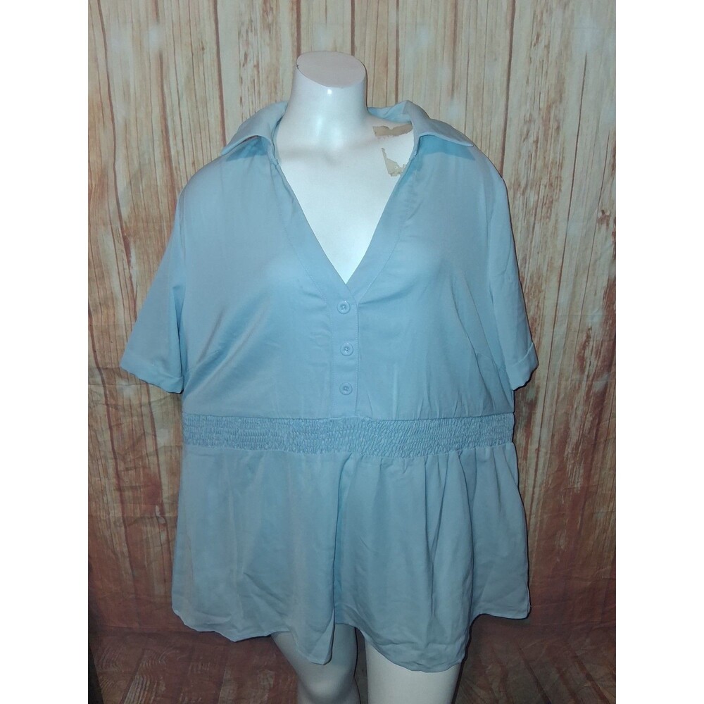 NWT Bloomchic Blue Short Sleeve V-neck Blouse Sz 14/16
